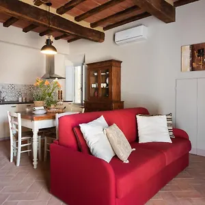 La Casetta Di Nise, Charming Private Appartamento